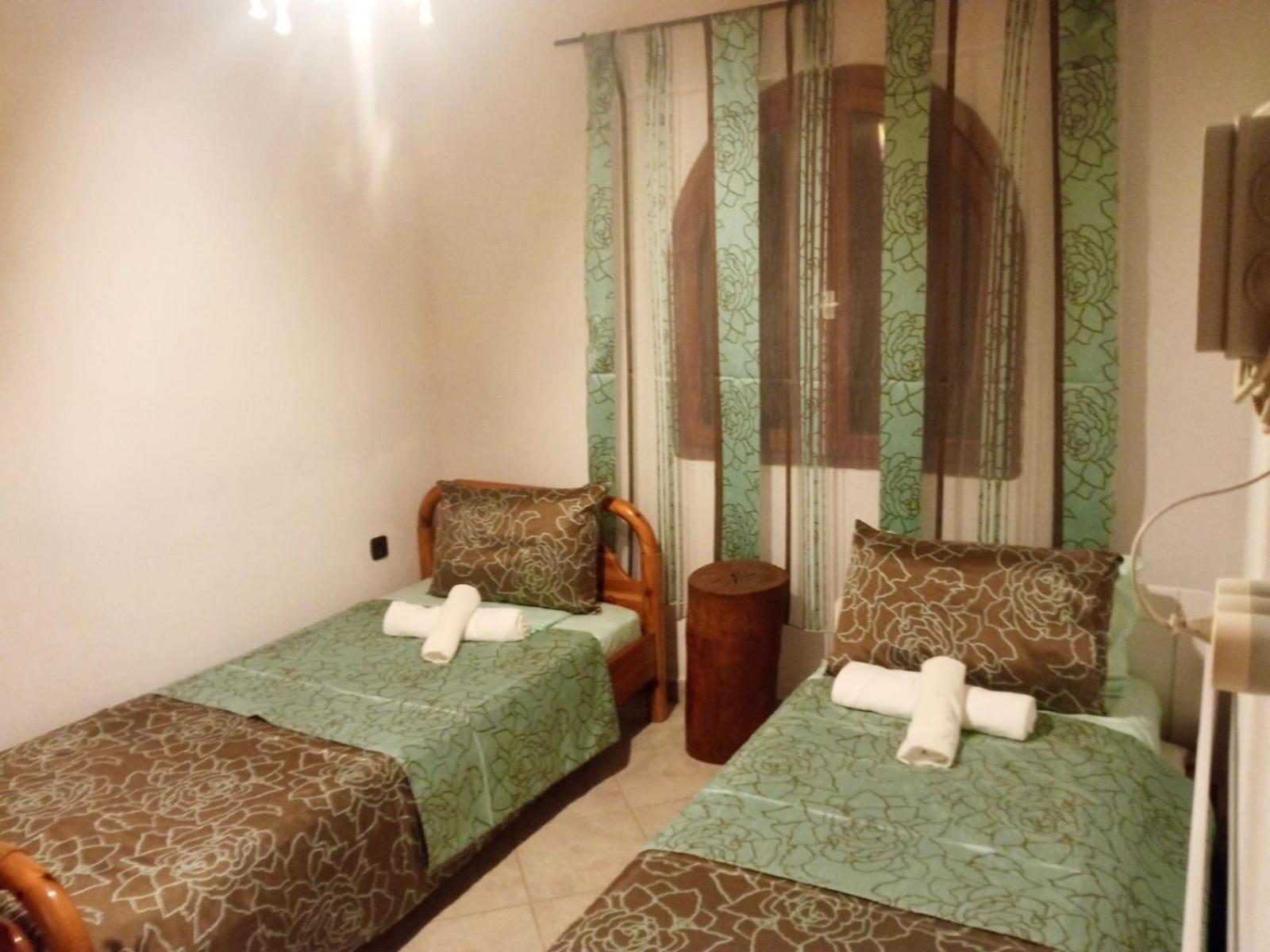 Marina House Next To Halikounas Beach Bagian luar foto