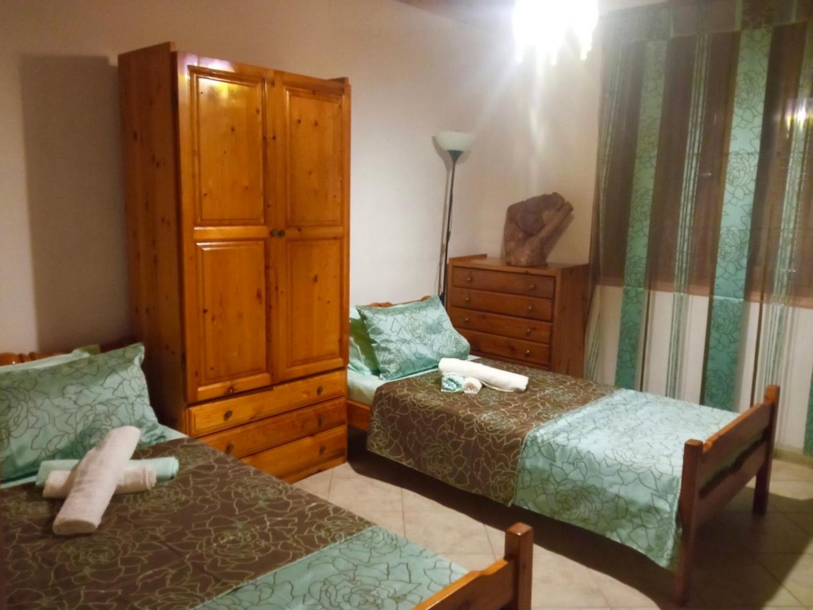 Marina House Next To Halikounas Beach Bagian luar foto