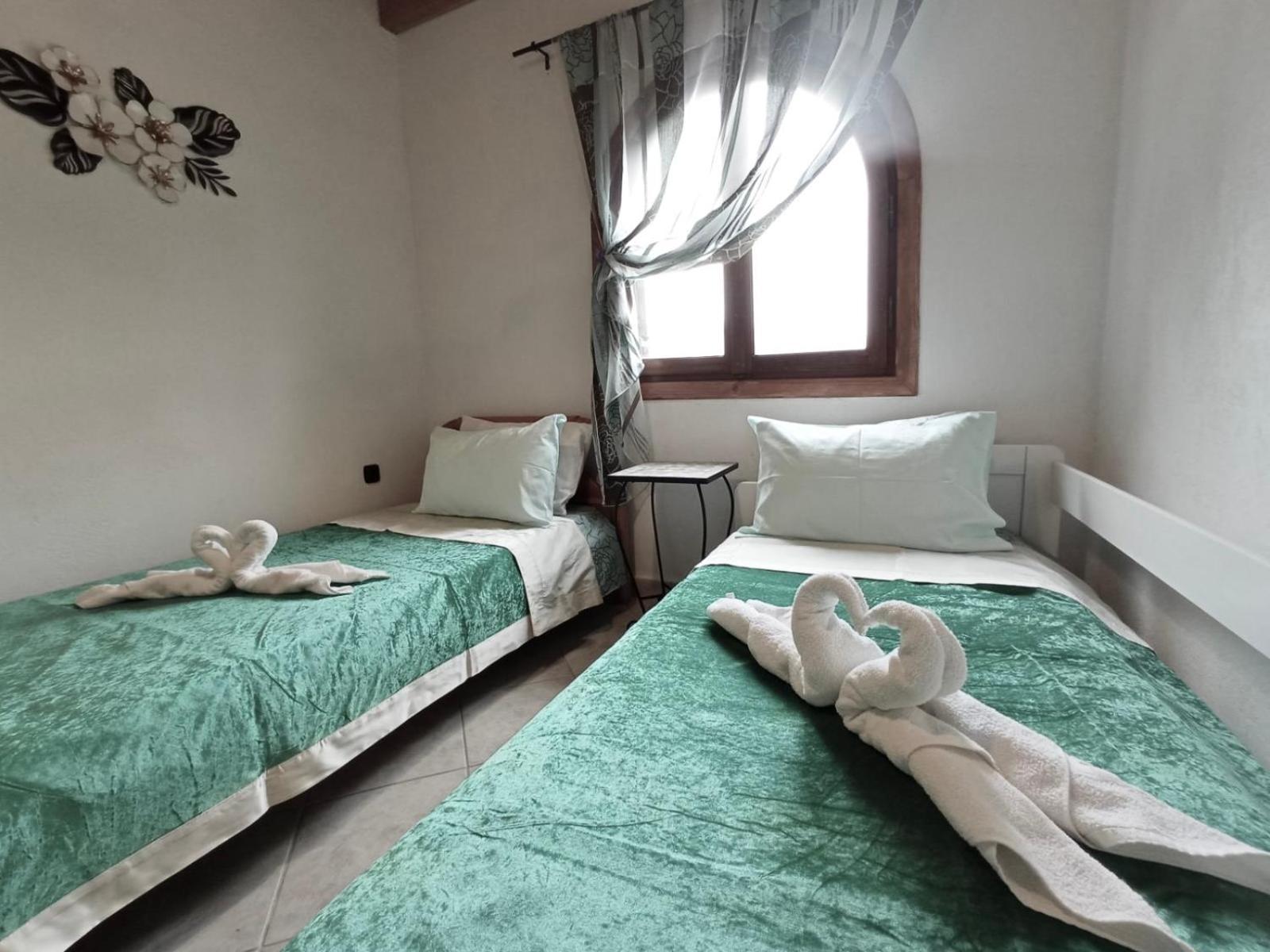 Marina House Next To Halikounas Beach Bagian luar foto